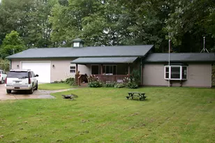 54768 Cranberry St, Marcellus, MI 49067 - Photo 1