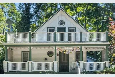 1404 Lake Avenue, Grand Haven, MI 49417 - Photo 1