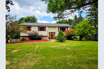 808 Rolling Meadows Drive, Quincy, MI 49082 - Photo 1