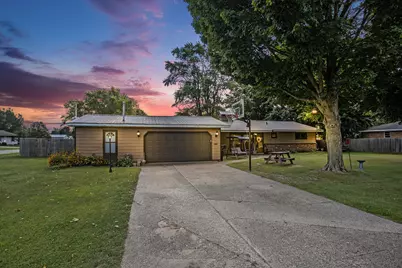 460 E Clinton St Street, Constantine, MI 49042 - Photo 1