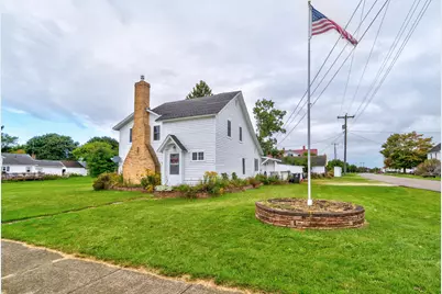 540 Arbutus Avenue, Manistique, MI 49854 - Photo 1