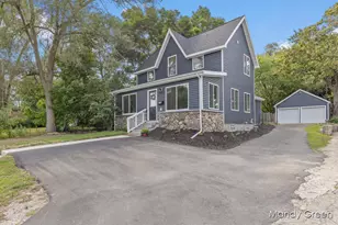 919 S Lafayette St, Greenville, MI 48838 - Photo 1