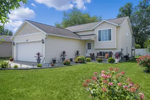 5969 Clear Stream Dr SE, Grand Rapids, MI 49548 - Photo 1