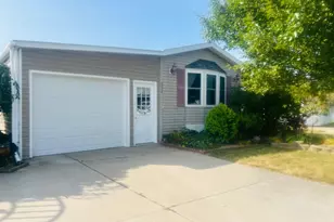 1310 Windridge Ln, Fremont, MI 49412 - Photo 1