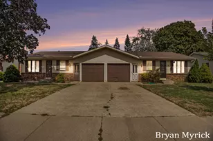 469 W 30th St, Holland, MI 49423 - Photo 1