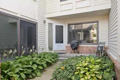 7020 Bridge Way Way #14, West Bloomfield, MI 48322 - Photo 1