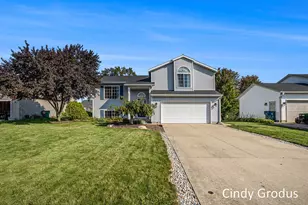 10301 Lynwood Ln, Zeeland, MI 49464 - Photo 1