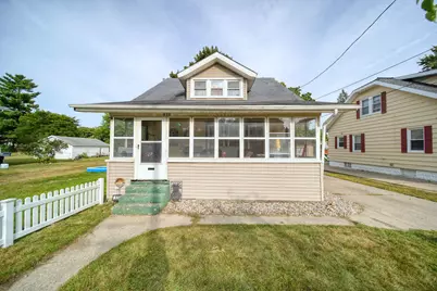 939 S Gorham Street, Jackson, MI 49203 - Photo 1