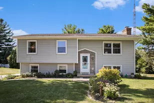 6762 Coachman Dr, Jackson, MI 49201 - Photo 1