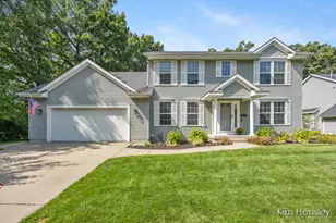 8103 Vista Royale Ln NE, Rockford, MI 49341 - Photo 1