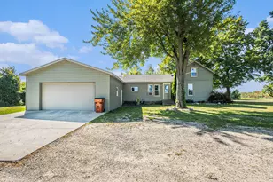 11413 S West Co Line Rd, Greenville, MI 48838 - Photo 1