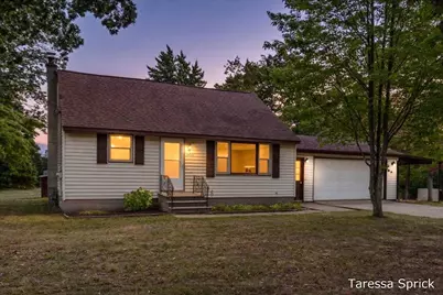 14092 152nd Avenue, Grand Haven, MI 49417 - Photo 1