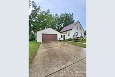 3322 Palmer Street, Lansing, MI 48910 - Photo 1