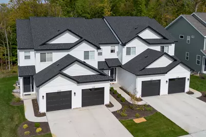 2223 Watertown Way NE, Grand Rapids, MI 49505 - Photo 1