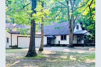 711 Division Street, Eastlake, MI 49626 - Photo 1