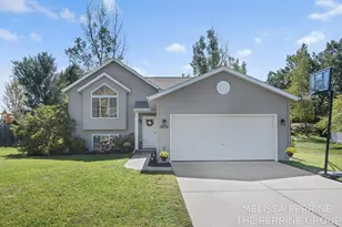 1656 Barnsley Ct SE, Lowell, MI 49331 - Photo 1