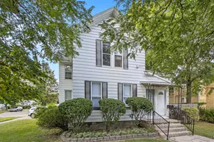 628/630 Village St, Kalamazoo, MI 49008 - Photo 1