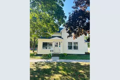 253 W Stimson Avenue, Reed City, MI 49677 - Photo 1