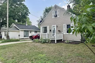 248 Crown St SW, Grand Rapids, MI 49548 - Photo 1