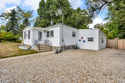 808 Eugene Avenue, Jackson, MI 49203 - Photo 1