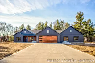 6011 Savannah Wy, Muskegon, MI 49442 - Photo 1