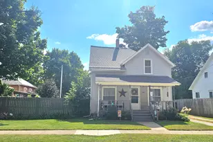 315 W Henry St, Charlotte, MI 48813 - Photo 1