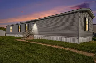 1391 Shadowridge Dr, Wayland, MI 49348 - Photo 1