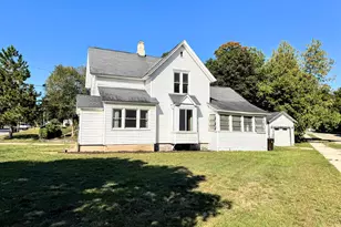 615 Linden St, Big Rapids, MI 49307 - Photo 1
