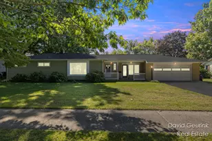 106 E 31st St, Holland, MI 49423 - Photo 1
