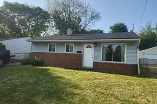 466 Colorado Ave, Pontiac, MI 48341 - Photo 1