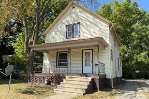 723 Capital Ave NE, Battle Creek, MI 49017 - Photo 1