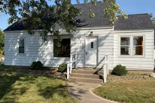 623 52nd St SE, Grand Rapids, MI 49548 - Photo 1