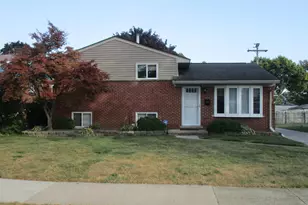 55 Meadle St, Mount Clemens, MI 48043 - Photo 1