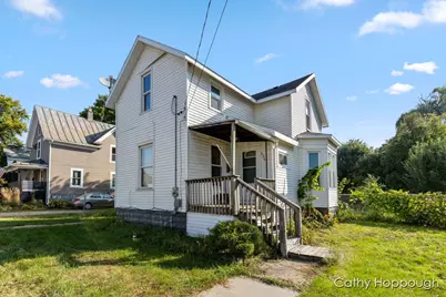 526 N Jackson Street, Ionia, MI 48846 - Photo 1