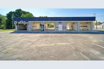 2103 E Michigan Avenue, Jackson, MI 49202 - Photo 1