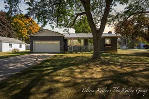 224 Ann St NE, Cedar Springs, MI 49319 - Photo 1