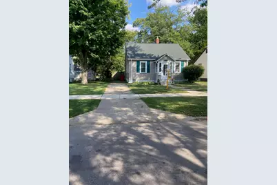 1129 Jennings Avenue, Benton Harbor, MI 49022 - Photo 1