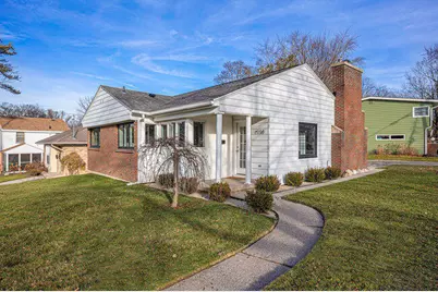 1558 Lake Grove Avenue SE, Grand Rapids, MI 49506 - Photo 1