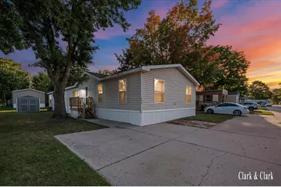 296 Kenlock Street SE, Grand Rapids, MI 49548 - Photo 1