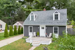 1564 Montague Ave, Muskegon, MI 49441 - Photo 1