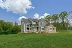 8303 Scots Pne Cir, Kalamazoo, MI 49009 - Photo 1