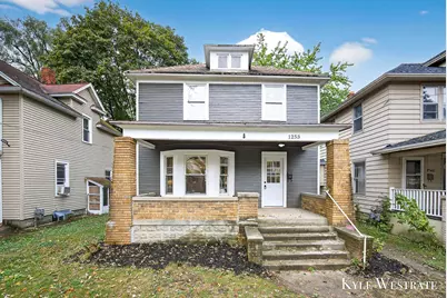 1253 Muskegon Avenue NW, Grand Rapids, MI 49504 - Photo 1