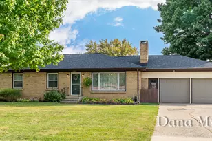 1656 Andrew St SE, Kentwood, MI 49508 - Photo 1