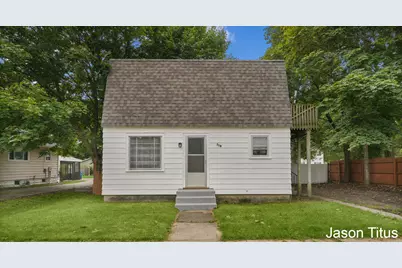 110 E Sycamore Street, Wayland, MI 49348 - Photo 1