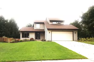 5788 Old Mission St, Portage, MI 49024 - Photo 1