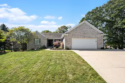 701 Kommer Court NW, Grand Rapids, MI 49504 - Photo 1