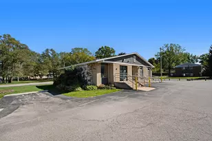 1402 36th St SW, Wyoming, MI 49509 - Photo 1