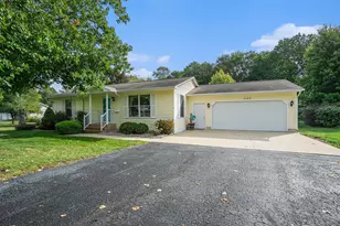 1107 Elm St, Three Rivers, MI 49093 - Photo 1