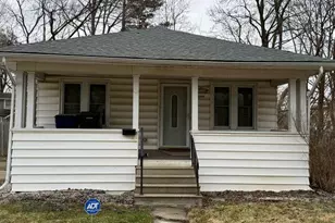 2844 Mackin Rd, Flint, MI 48504 - Photo 1