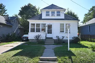 995 W Southern Ave, Muskegon, MI 49441 - Photo 1